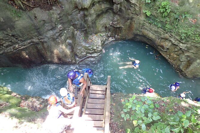 7 Damajagua Waterfalls - Imbert tobacco plantations and a Mama Juana tasting break