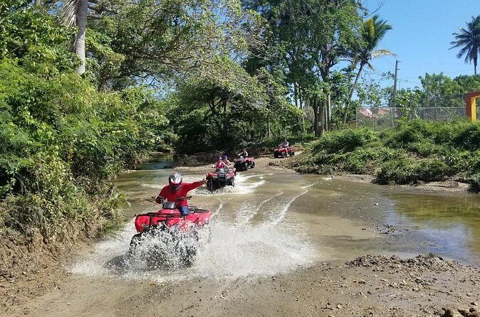 ATV Tour in Puerto Plata - The Puerto Plata part: jungle paths and the best photo turns