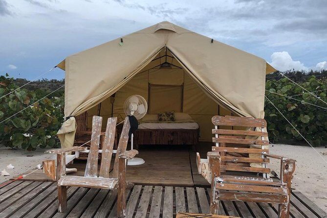 Bahía de las águilas glamping experience from Santo Domingo - Playa San Rafael: river thrills and beach time