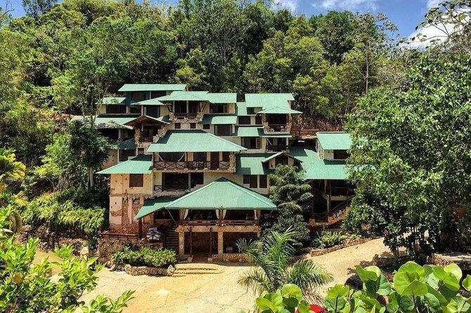 Cano Hondo Rooms + Kayaking + Hiking + Natural Waterfall Swimming Pools - A 3pm start that turns into an overnight in Cano Hondo
