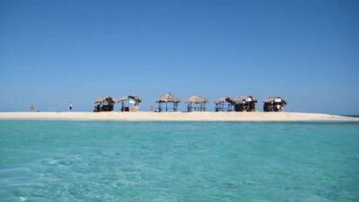 Cayo Arena: Paradise Island and Mangroves Tour - Cayo Arena: white sand time and snorkeling with coral gardens