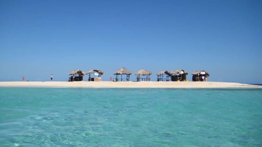 Cayo Arena: Paradise Island and Mangroves Tour - Cayo Arena: white sand time and snorkeling with coral gardens