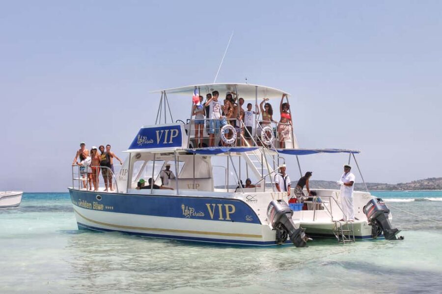 Cayo Arena: VIP Experience in Luxury Catamaran - From Puerto Plata to the Coast: How the Day Gets Moving
