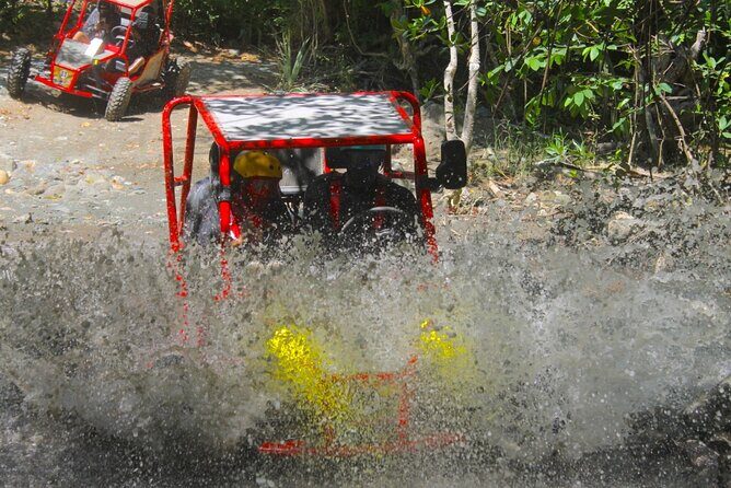 Extreme Buggy Adventure in the Puerto Plata Fields - Stop 3: Hidden Rivers and Valleys for Mud, Photos, and Fresh Air