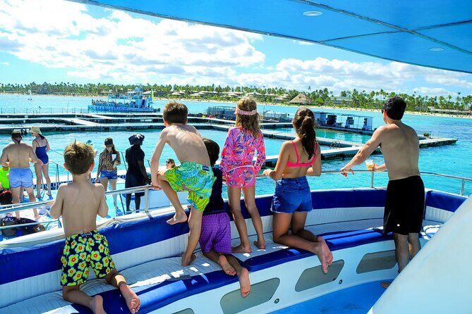 Family Boat Tour in Punta Cana with Snorkeling - Stop 3: The Shallow Natural Pool at Playa Bibijagua