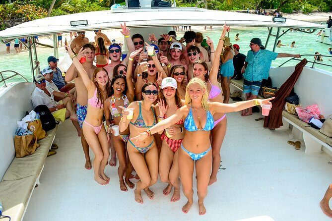 Family Boat Tour in Punta Cana with Snorkeling - Stop 1 at Playa Bibijagua: Reef Snorkeling Without the Fuss
