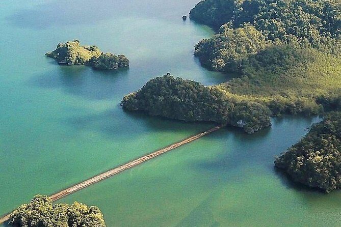 Full-Day Tour of Cayo Levantado and Los Haitises National Park - Your guide and the value of staying under 20 people