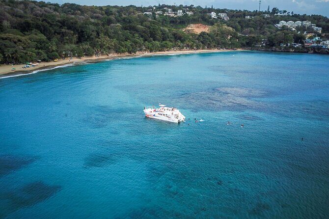 Half Day Sosua Sunset Cruise with Snorkeling - Sosúa Bay at 3:30 pm: the sunset-and-snorkel setup