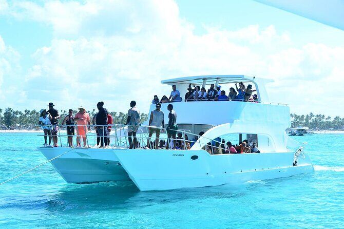 Hip Hop Party Boat Booze Cruise with Open Bar (Adults Only) - The real value of $65: drinks included, but plan for “small extras”
