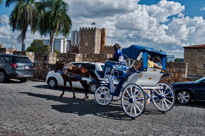 Historical City Tour Santo Domingo - Fortaleza Ozama: the Ozama River meets the sea
