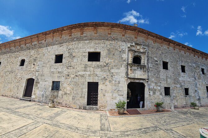 Historical Tour in the Colonial City of Santo Domingo - Price and Value: Is $40 Worth Your Time?