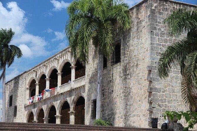 Iconic Highlights and historical Tour in Santo Domingo - The Columbus lighthouse and the bones connection: history in a very literal spot