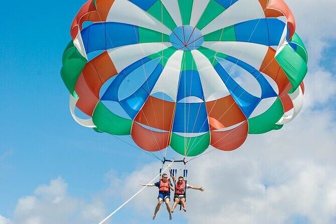 Parasailing in Punta Cana with Stunning Ocean Views - Transfers, Beach Peddlers, and the Value of Using a Licensed Team