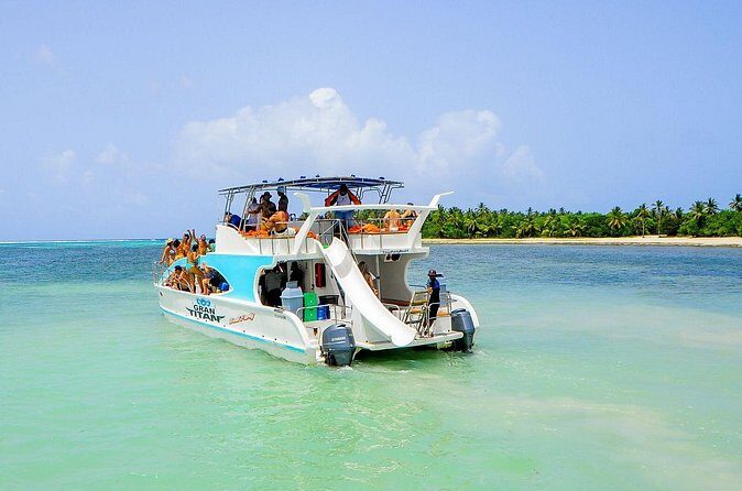 Party Boat Punta Cana - Staff and coordination: what the strong praise actually means for you