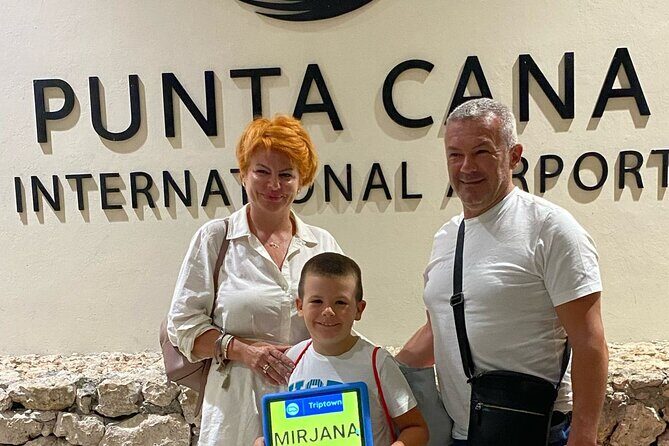 Private round trip transfer from Santo Domingo to Punta Cana - On the road: comfort, WiFi, water, and real value