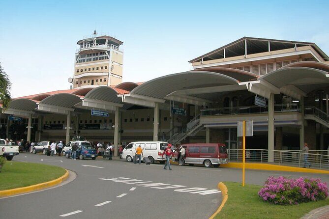 private transfer Puerto Plata Airport to Cabarete - The Ride Itself: A/C Comfort and Free Wi‑Fi