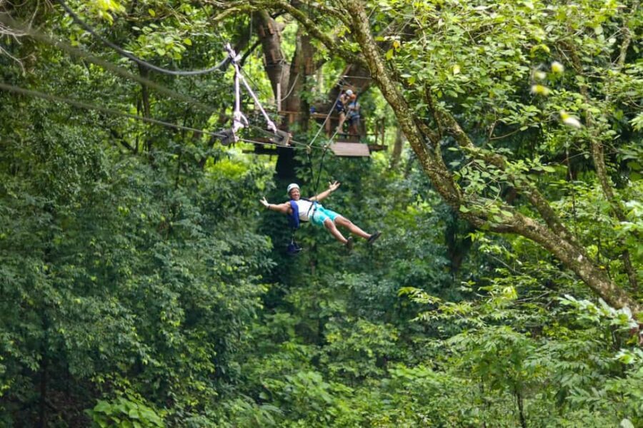 Puerto Plata/Amber Cove: Zipline and Waterfalls with Lunch - From Amber Cove and Taino Bay to the rainforest start