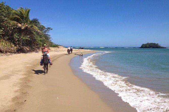 Puerto Plata: Sunset Beach Horseback Riding - Rancho Salvare and the mountain canteen stop that sets the rhythm