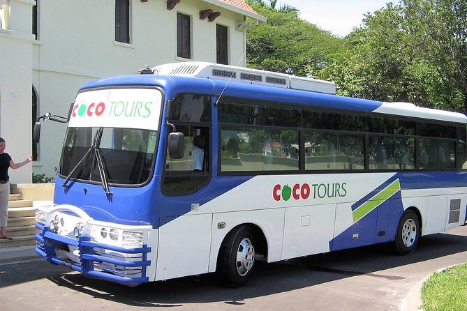 Puerto Plata to Lifestyle LHVC transfer - Included costs: taxes, tolls, and parking (so you don’t pay on the spot)