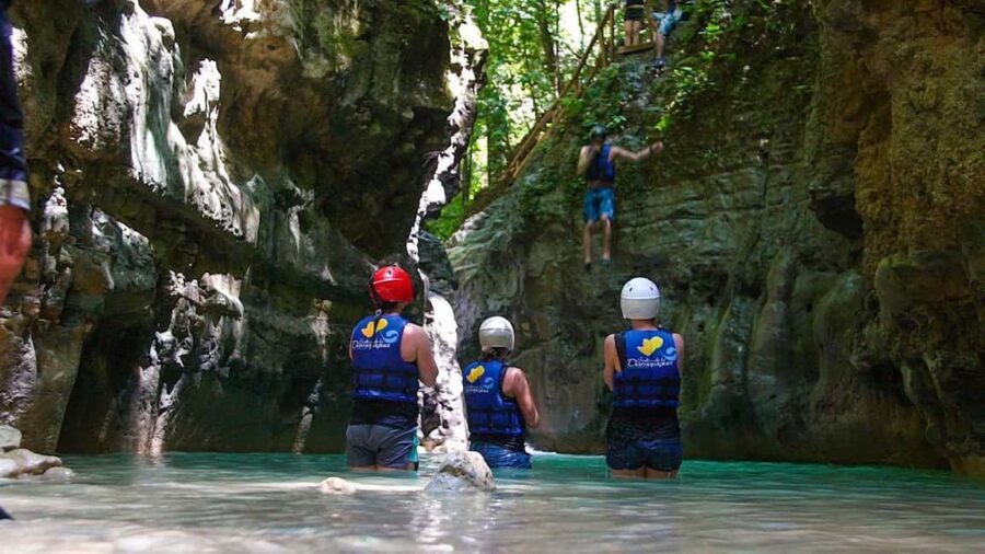 Puerto Plata: Waterfalls of Damajagua - The 3-hour flow at 27 Waterfalls of Rio Damajagua