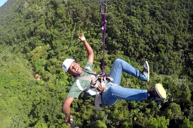 Samana Zip Line with Waterfalls & Culture Tasting - Food tasting in Samana: chocolate and moonshine (and the 18+ detail)