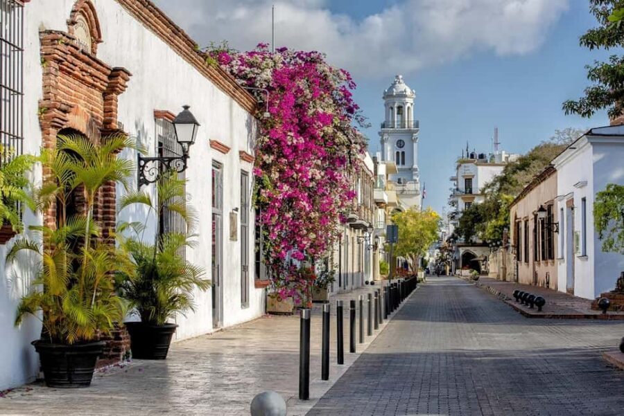 Santo Domingo Colonial City Tour Full Day with Lunch - Mugado lunch in Zona Colonial: included, but plan for timing