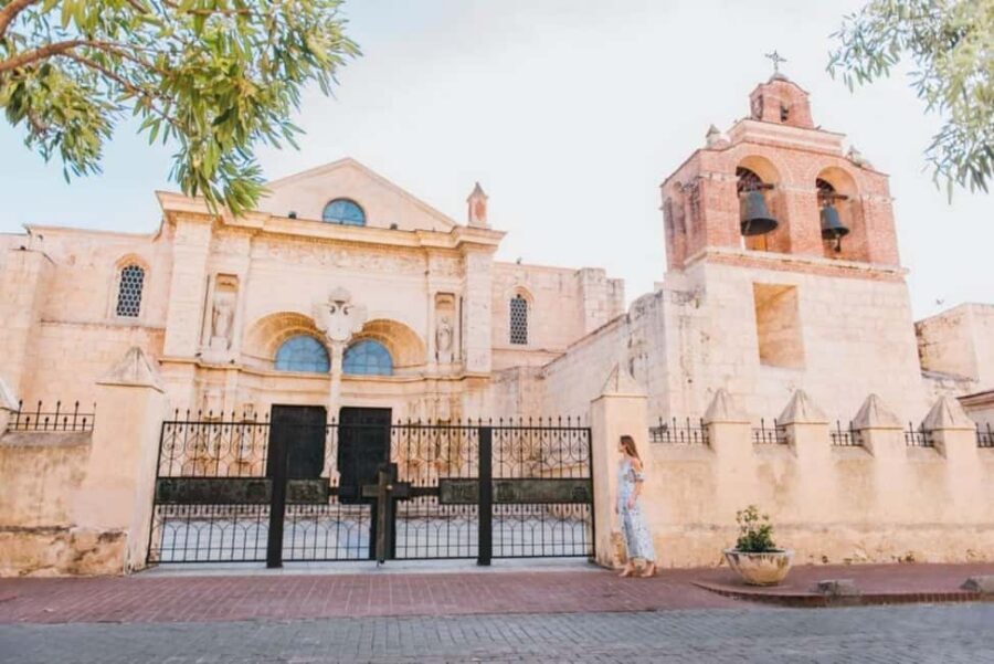 Santo Domingo Colonial Zone City Tour - Hotel pickup and the reality of a 10-hour city tour