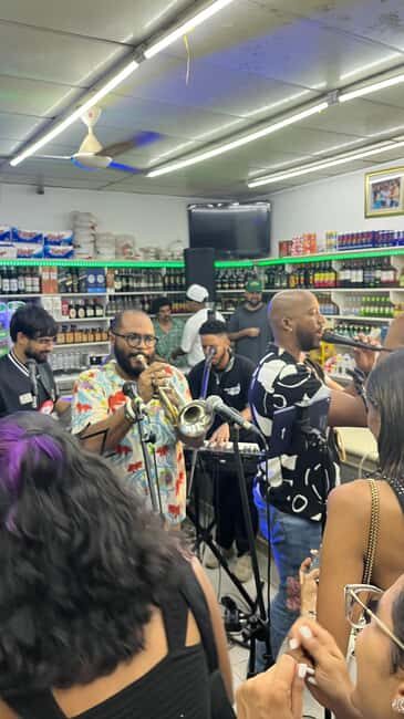 Santo Domingo: Nightlife, Rhythm, Culture Tour with Locals - Dancing bachata and merengue: the best part if you’re willing to try
