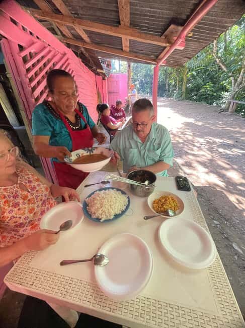 Santo Domingo: Paradisiac Waterfall & Lunch Cooked Over Wood - Getting Picked Up in Santo Domingo (and Staying Calm About It)