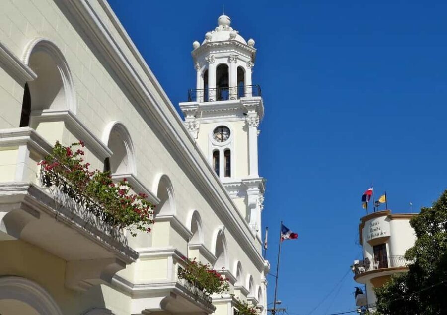 Santo Domingo: Private City Tour walking - Calle Las Damas: The First Cobblestone Street You Can Walk