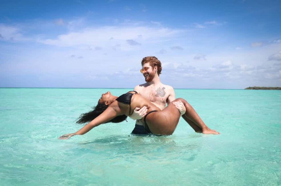 Santo Domingo: Saona Island Cataraman Food And Drink - Catamaran Out to Saona: Food, Drinks, and a Laid-Back Pace