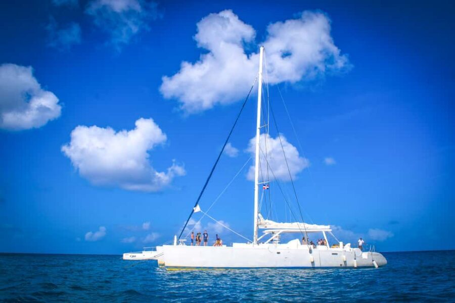 Santo Domingo: Saona Island Cataraman Food And Drink - Getting There From Santo Domingo: Early Start, Real Transfers