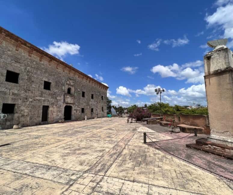 Santo Domingo: Small Group Tour with Cable Car from Bayahibe - The Cable Car stop (Teleférico): one modern ride that changes your view fast