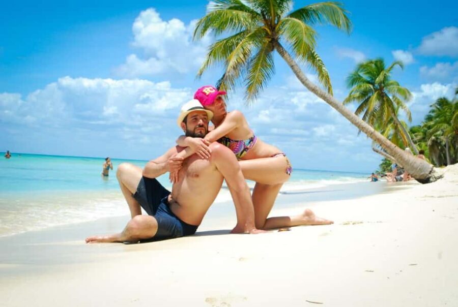 SAONA ISLAND: Catamaran Boat with Open Bar, Lunch and More.. - Saona Island beach breaks: sand, palms, and 3 hours on the island