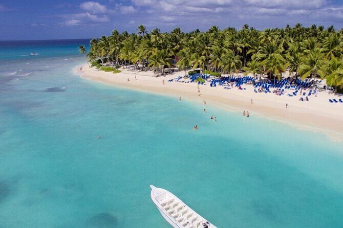Saona Island Day trip with lunch and transport included. - From Punta Cana pickup to Bayahibe: the part that sets your mood