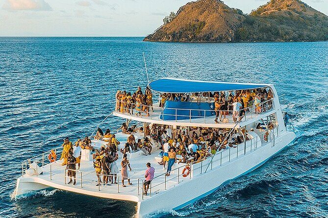 Saona Island Day Trip with Lunch, Transportation and Drinks - Wildlife and sanctuary setting: what you might spot