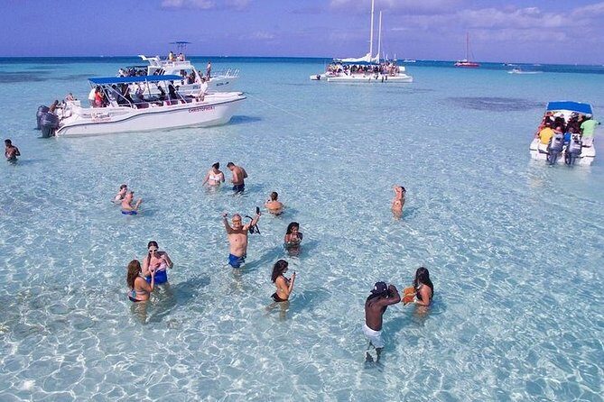 Saona Island Excursion by Catamaran and Speedboat (Full Day) - Pickup and the 7:00 am start: your day begins early
