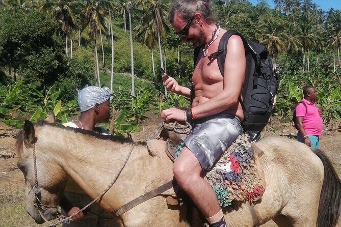Short Excursion horseback riding tours on the beach and mountain - Your First Segment: Riding Along Cabarete’s Atlantic Beach