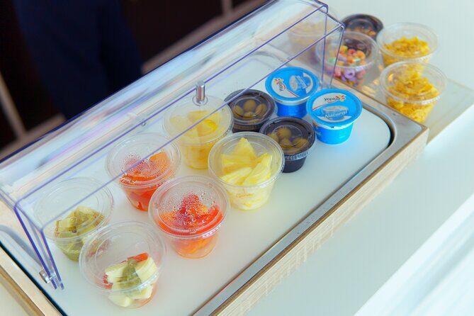 STI Airport Arrival - VIP Lounge & Fast Track Service - Inside the lounge: comfort, drinks, snacks, and a smoking zone