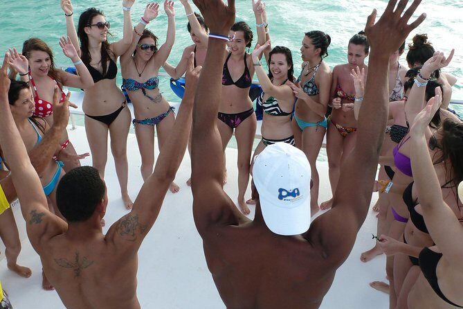 Up to 15 passengers Private Catamaran Sailing from Punta Cana - Photo help on board (but plan for extra if you buy)