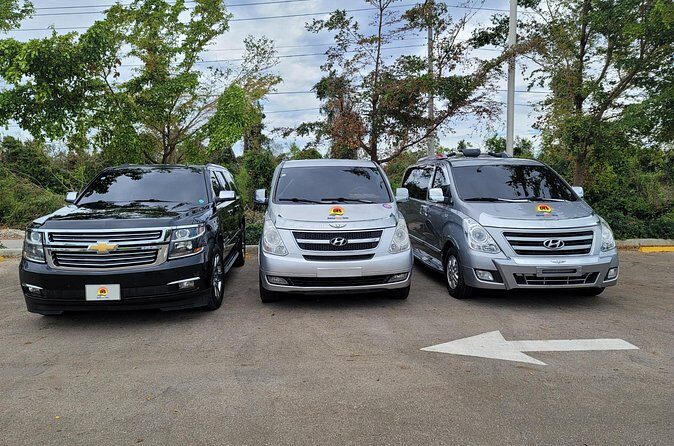 Uvero Alto Hotels to Punta Cana Airport > One Way - What the Ride Is Like: Comfort, Professionalism, and English Support